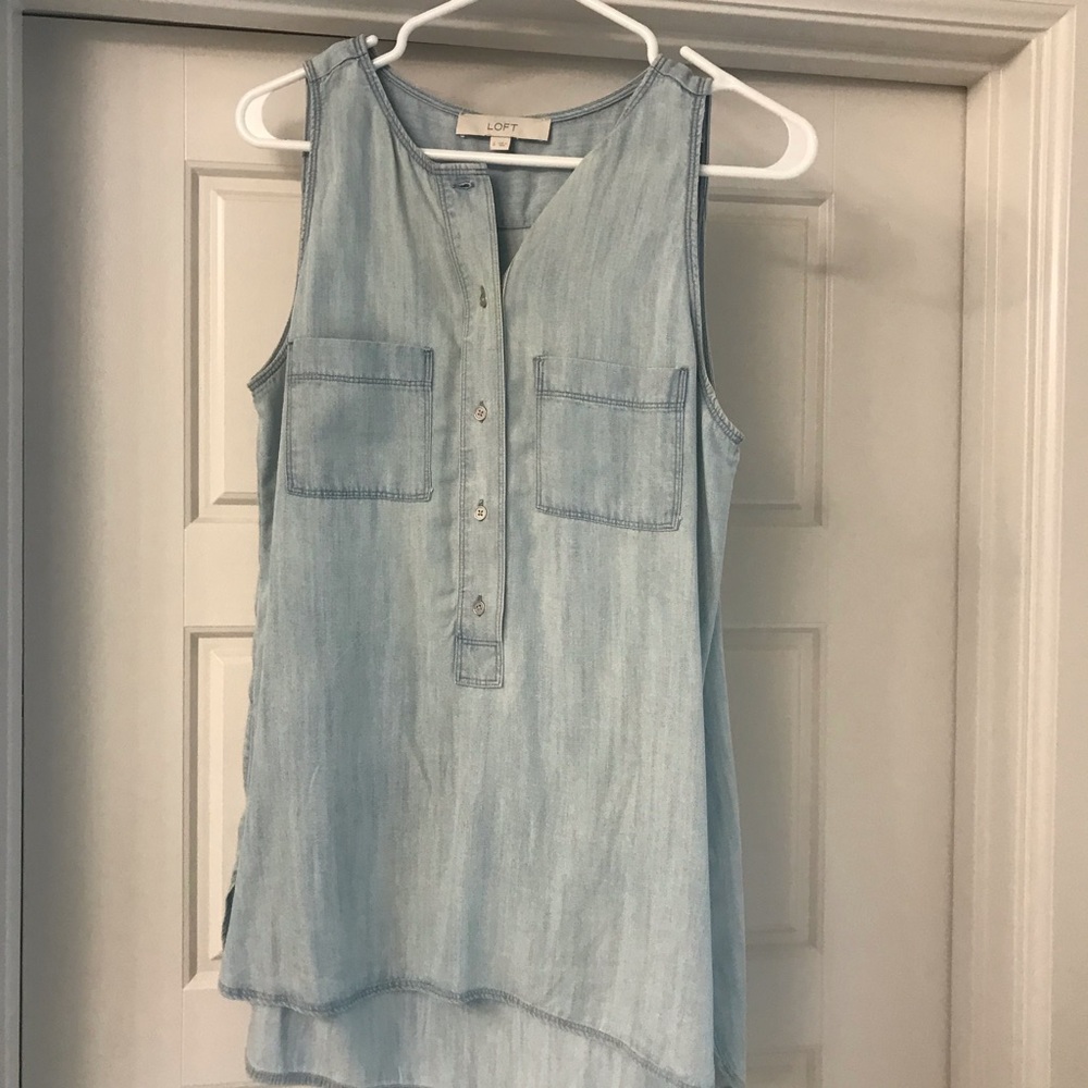 Sleeveless chambray top